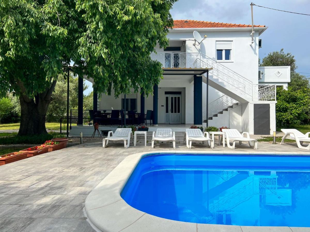 Apartments Mia Bibinje Exterior photo